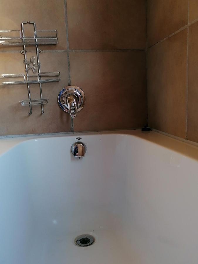 De Akker Guest House Bloemfontein Ngoại thất bức ảnh